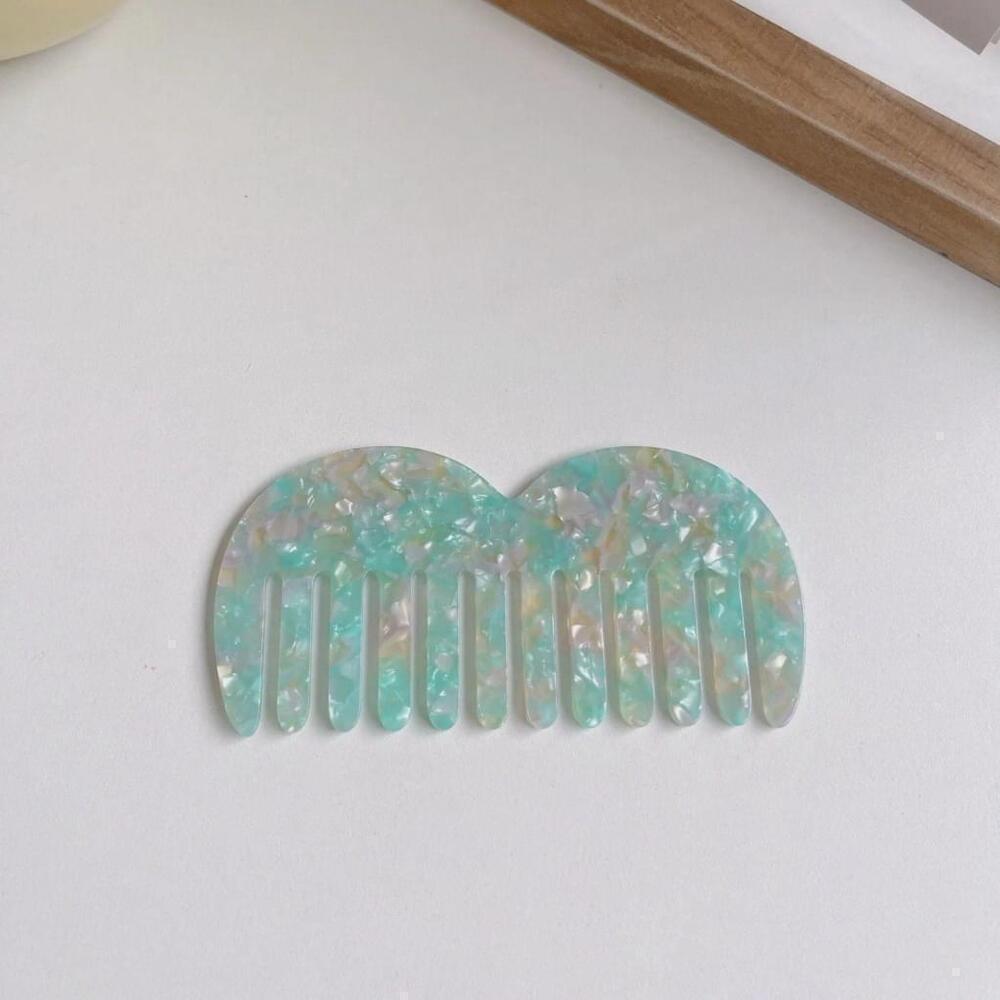 Block M Shaped Hair Comb In Cyan